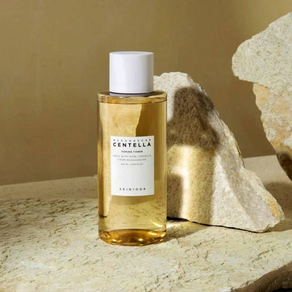 MADAGASCAR CENTELLA TONING TONER 210ML