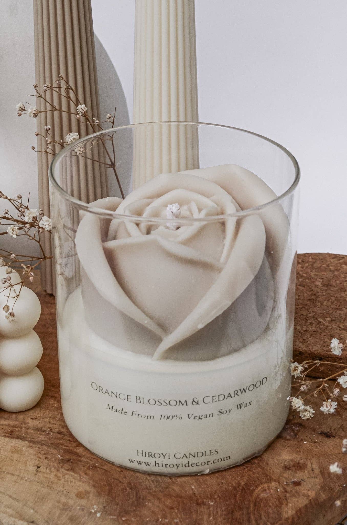 Vela aromática de rosas beige: Pétalos de peonía